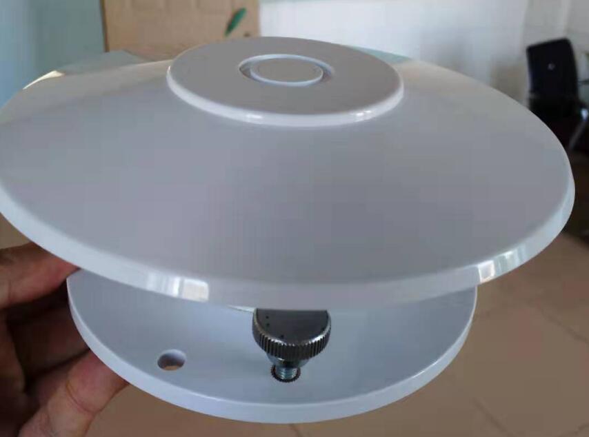 室外總太陽(yáng)輻射量